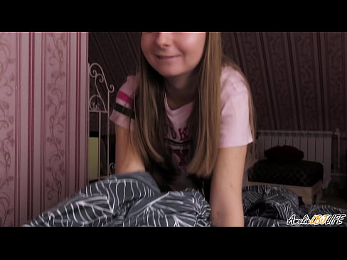 ❤️ ʻOmi loa ʻo Blondie i kāna BFF a loaʻa ka ʻume i loko o kona waha ❤️ Anal video ia makou ﹏